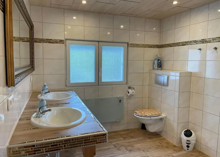 Seeblick, Schoenberg *